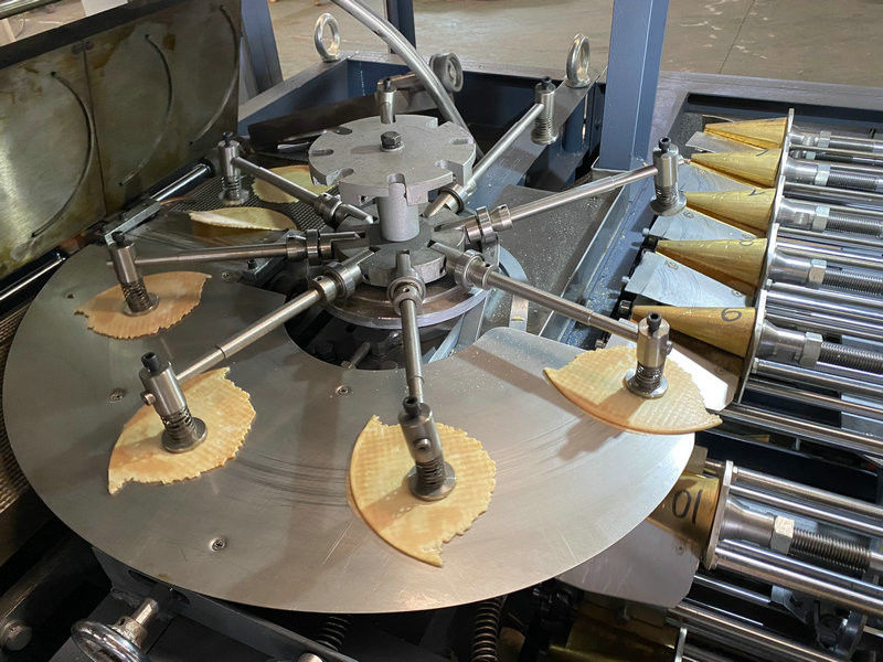 High Speed Ice Cream Cone Production Line For Snack Food Factory , Beverage Factory
